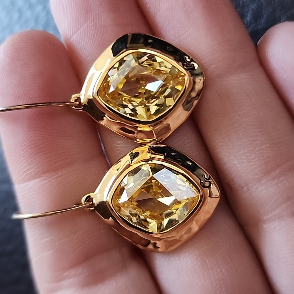 Gc earrings